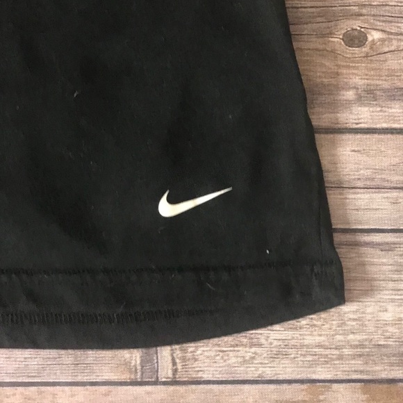 Black Nike Dri- Fit Top - Picture 2 of 6